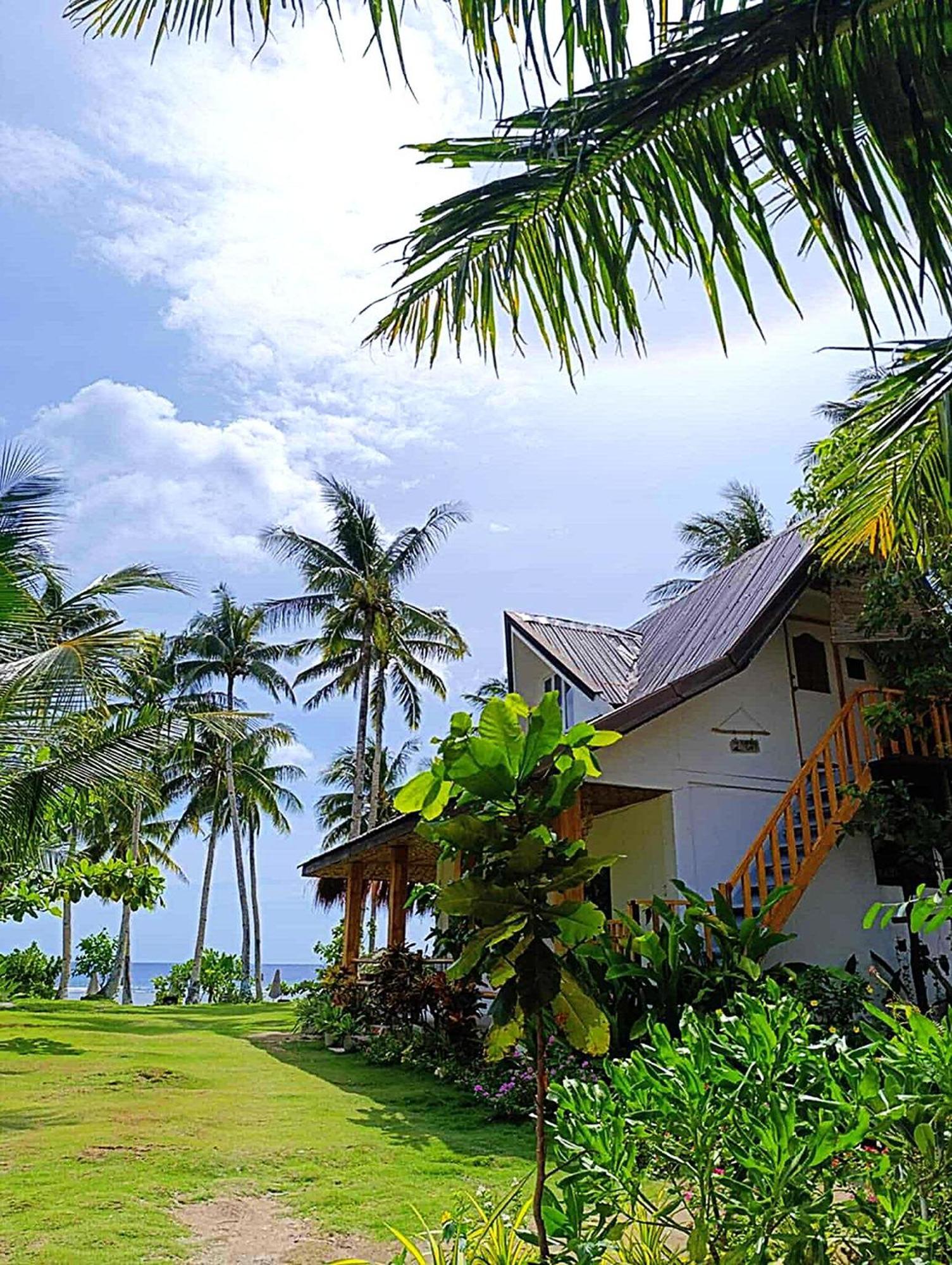 Helmina'S Villas General Luna  Exterior photo